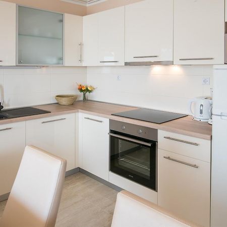 Apartments Villa Ana Đảo Krk Phòng bức ảnh