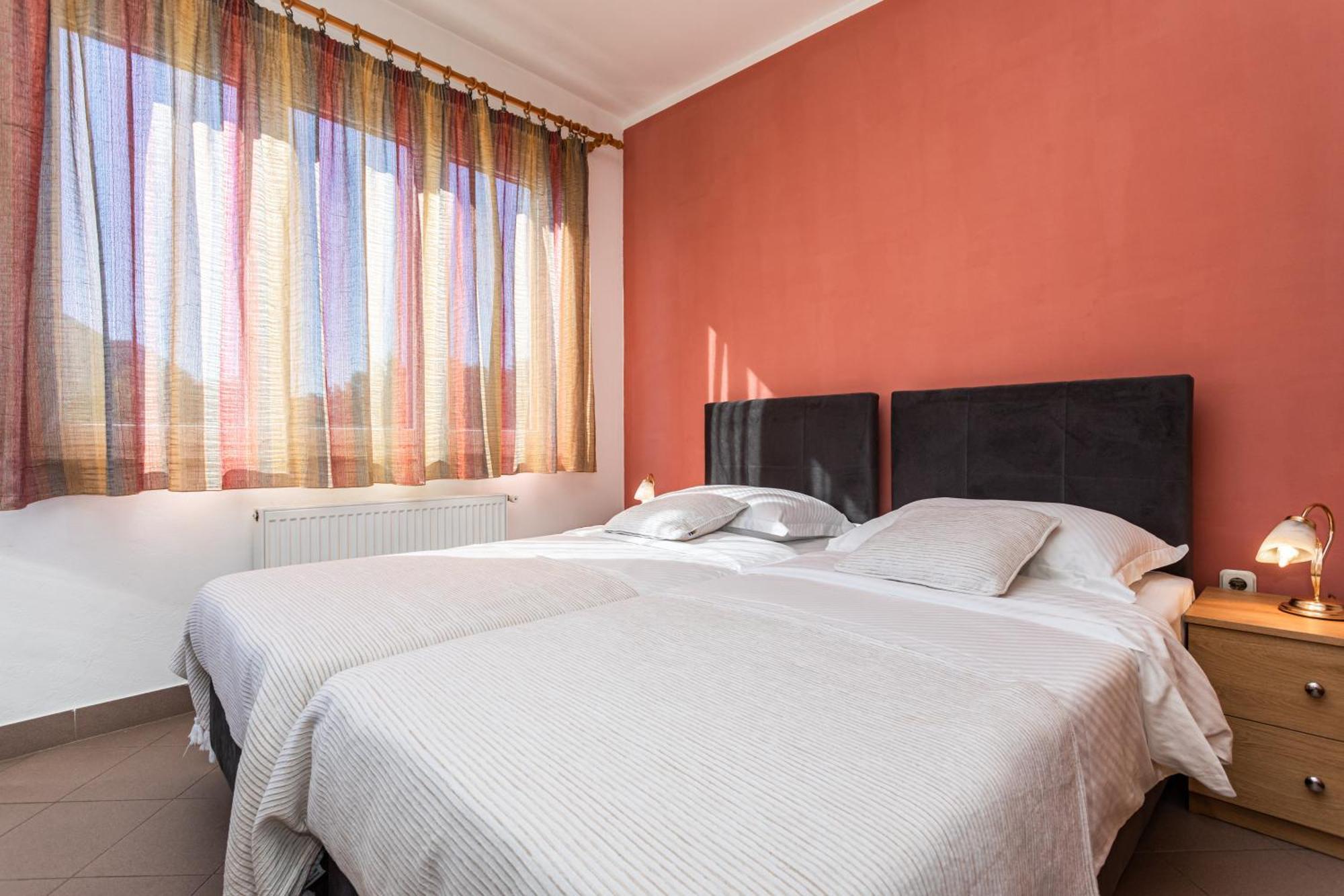Apartments Villa Ana Đảo Krk Phòng bức ảnh